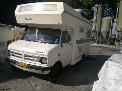 Te Koop: Mooie Bedford camper met 4 slaapplaatsen.